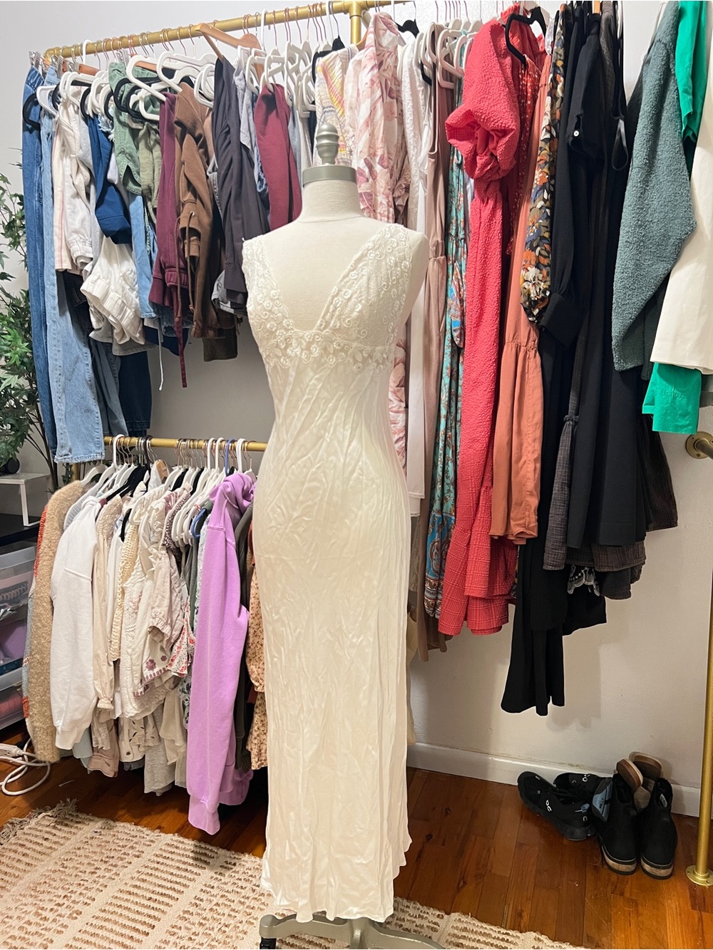 100% silk night gown